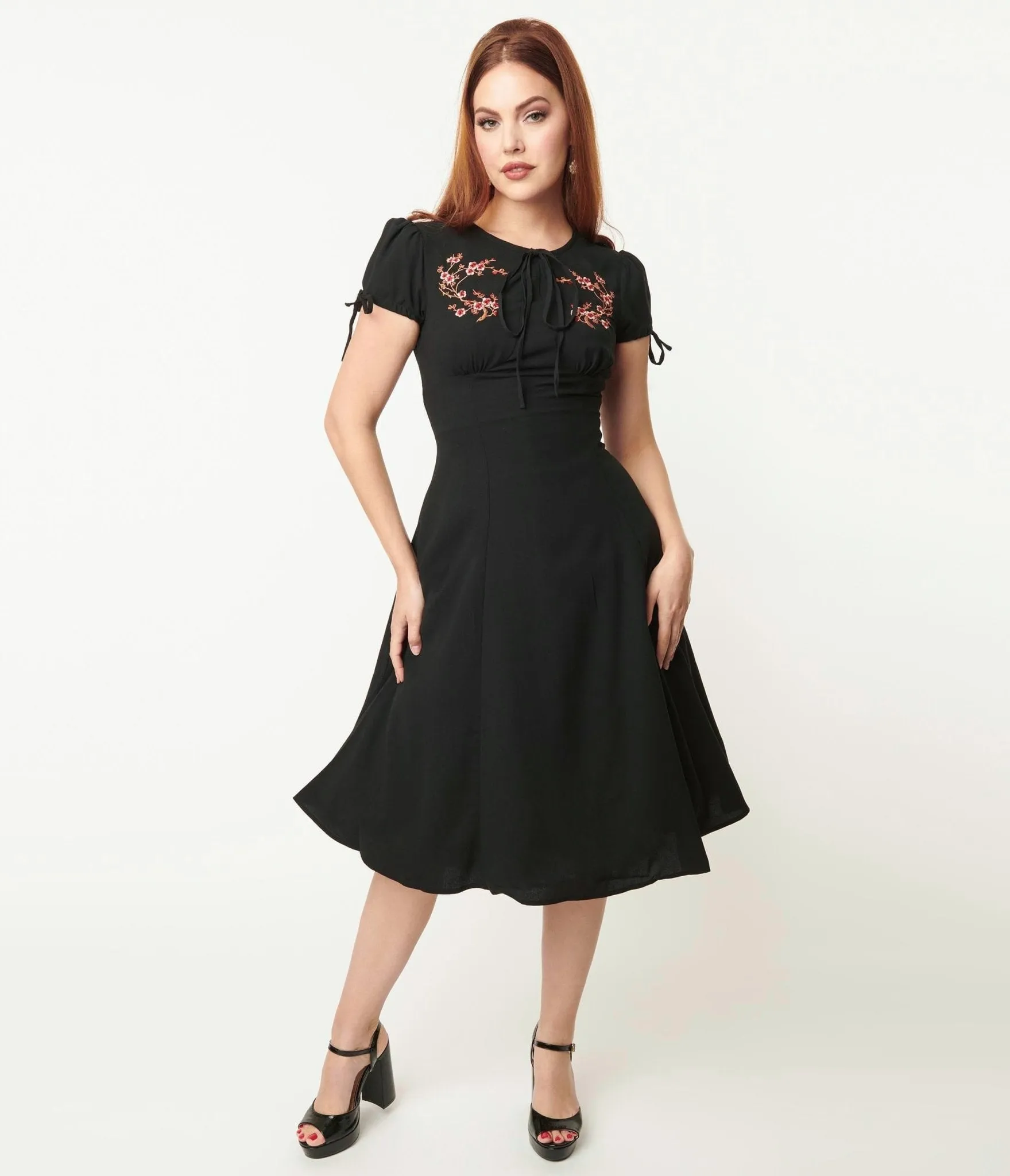 1940s Black & Embroidered Pink Cherry Blossom Palmer Swing Dress