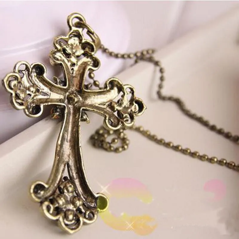 Jewelry Punk Cross Shape Pendant Necklace Vintage Bronze Champagne Crystal Rope Chain Necklace For Women Style SM6