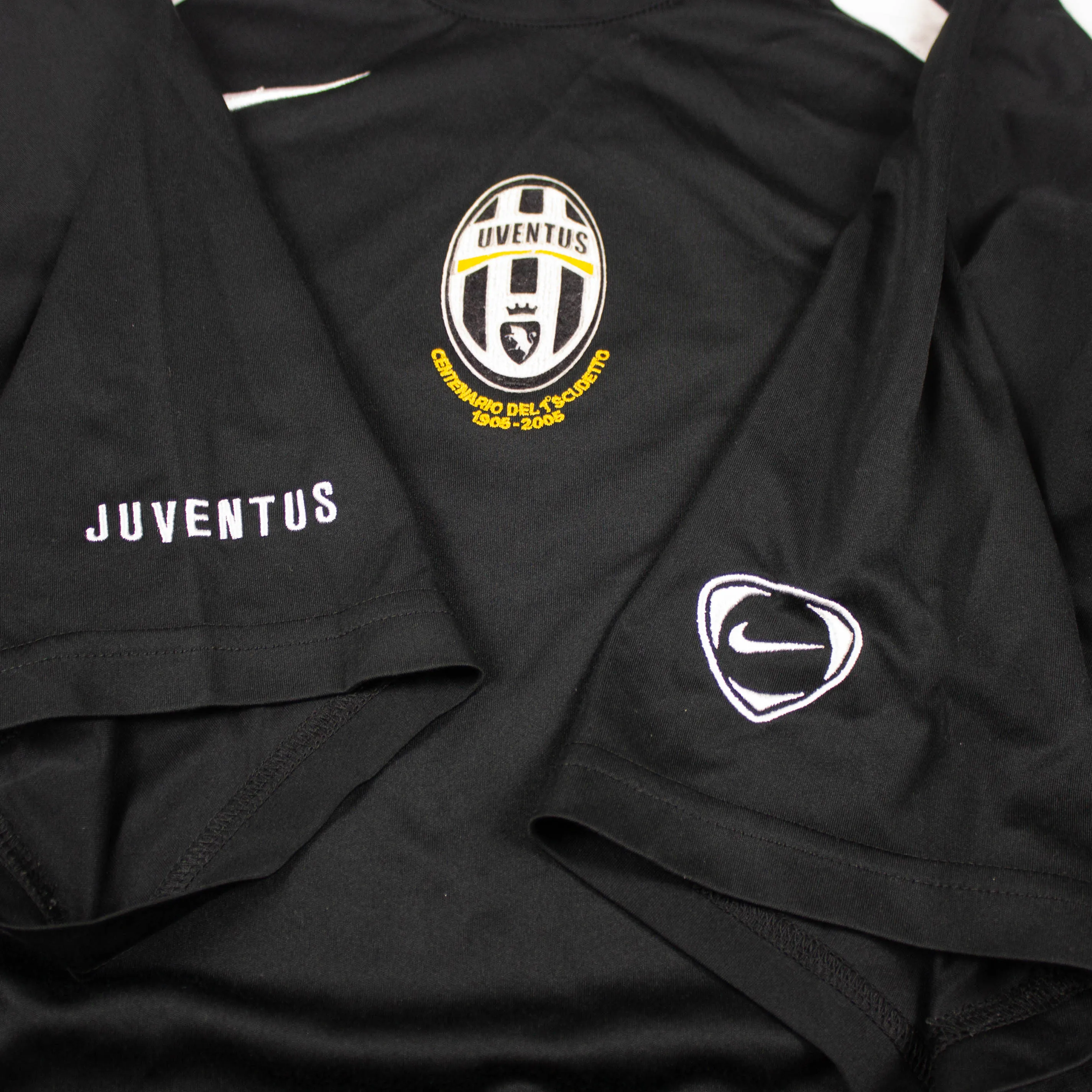 Juventus Centenary Training Shirt (2000s)