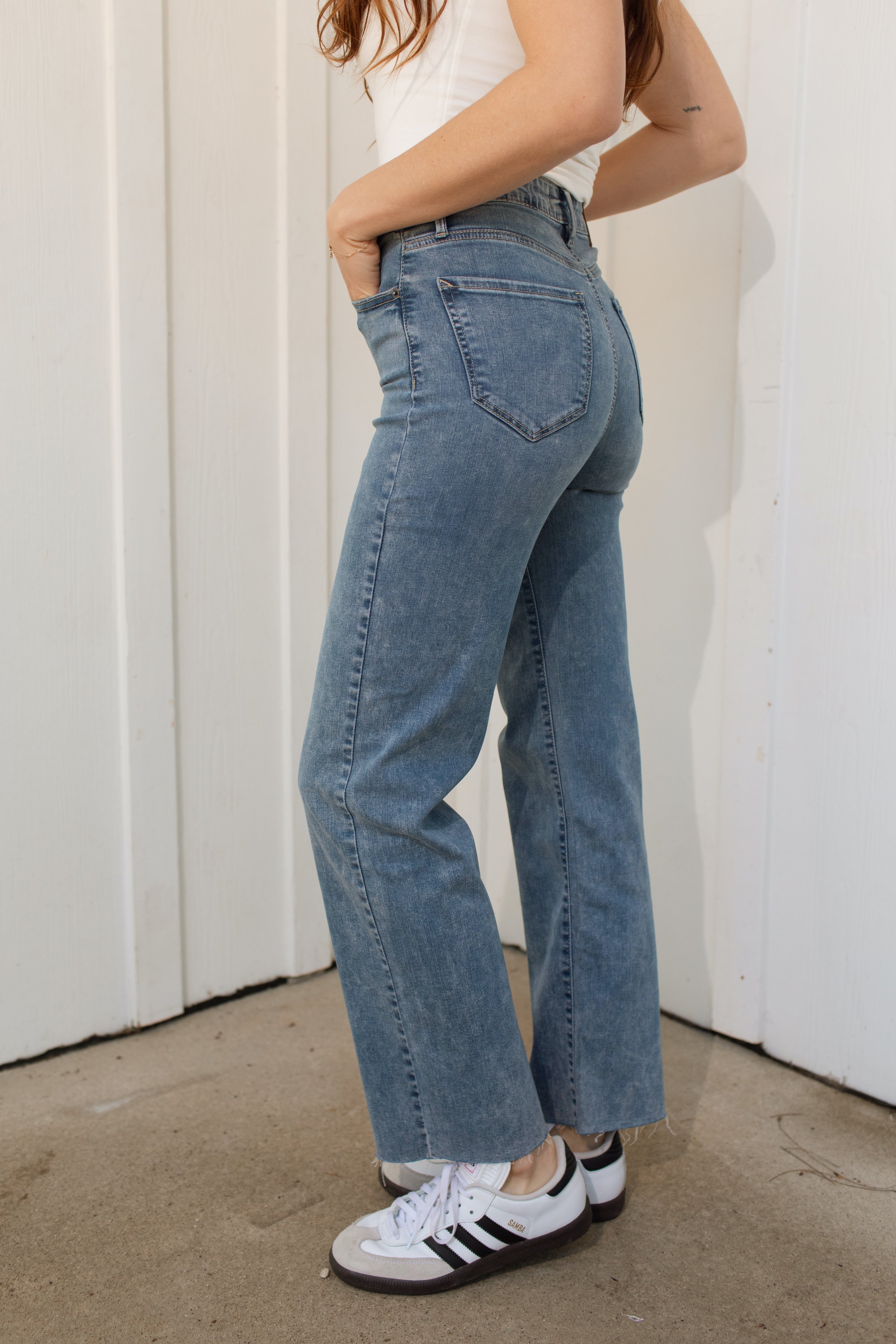 Laurel Wide Leg Jeans