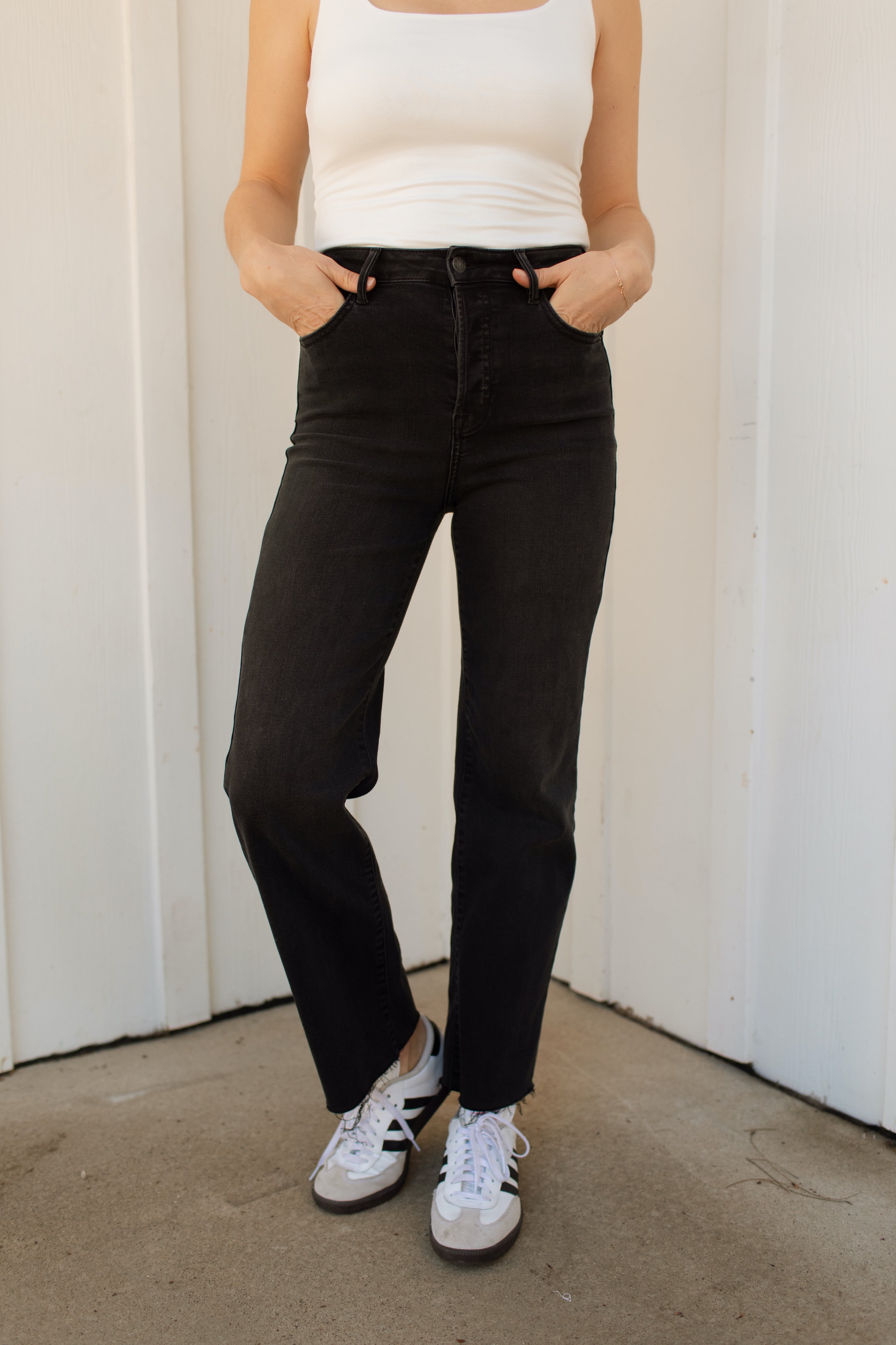 Laurel Wide Leg Jeans