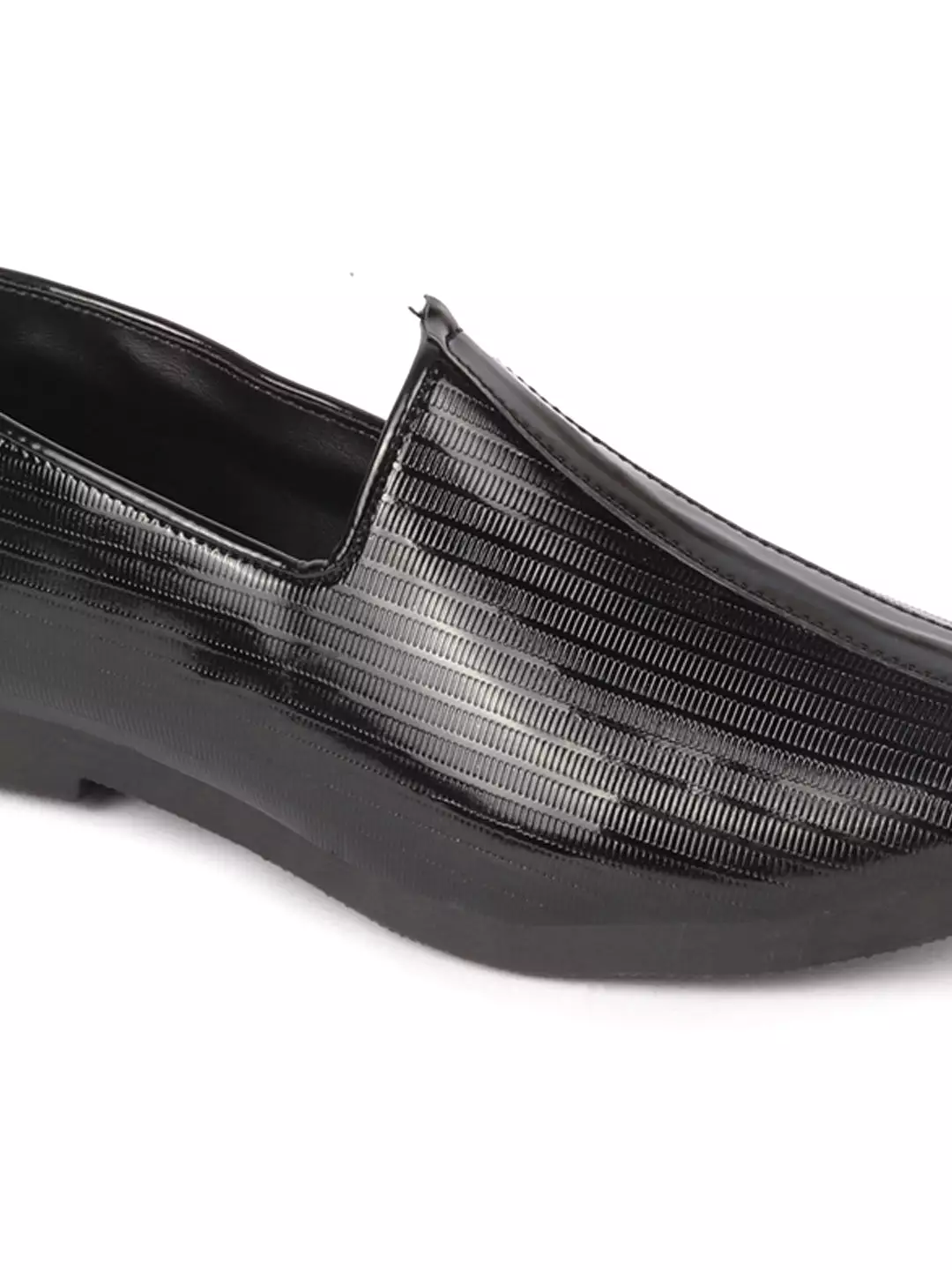 Men Black Glossy Shine Textured Design Wedding Festive Ethnic Slip On Jutis and Mojaris