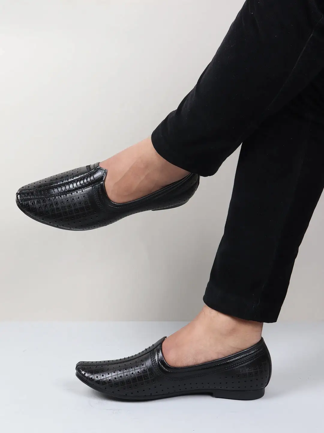 Men Black Laser Cut Design Stitched Ethnic Party Slip On Juttis and Mojaris