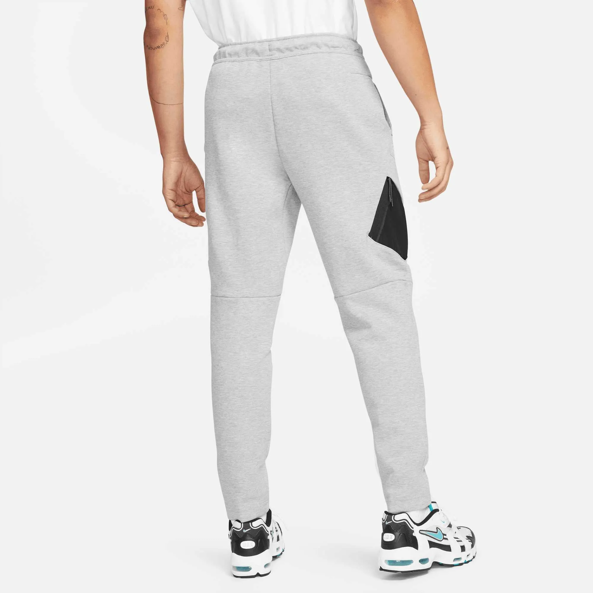 Nike Tech Fleece Taper Leg Pant Grey