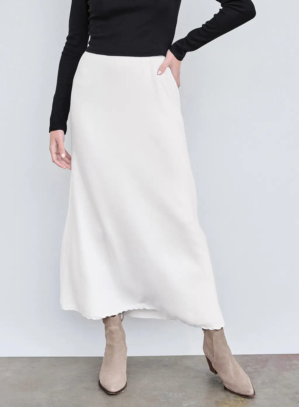 Rib Bias Cut Skirt in Cream