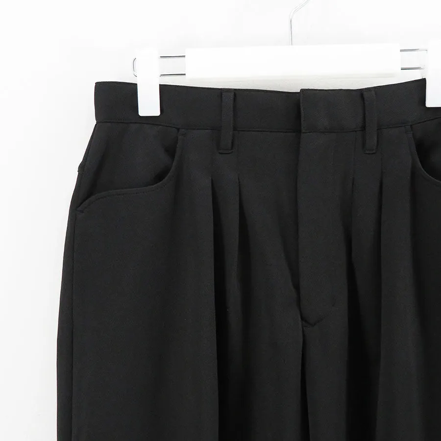 SALE 50%OFF ! 【FARAH/ファーラー】Two Tuck Wide Tapered Pants FR0401-M4022