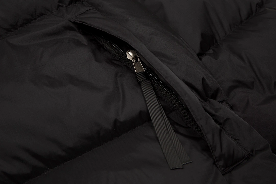 The North Face 1996 Classic Hidden Hood Down Jacket Black 11.15